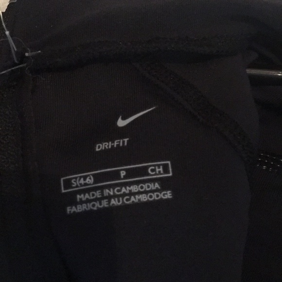 Nike one one piece training outfit - Picture 6 of 6